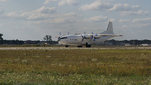 Как осуществляется процесс управления полетом Ан-12 с аэродрома "Белая Церковь" впервые показало КП "БГАК"